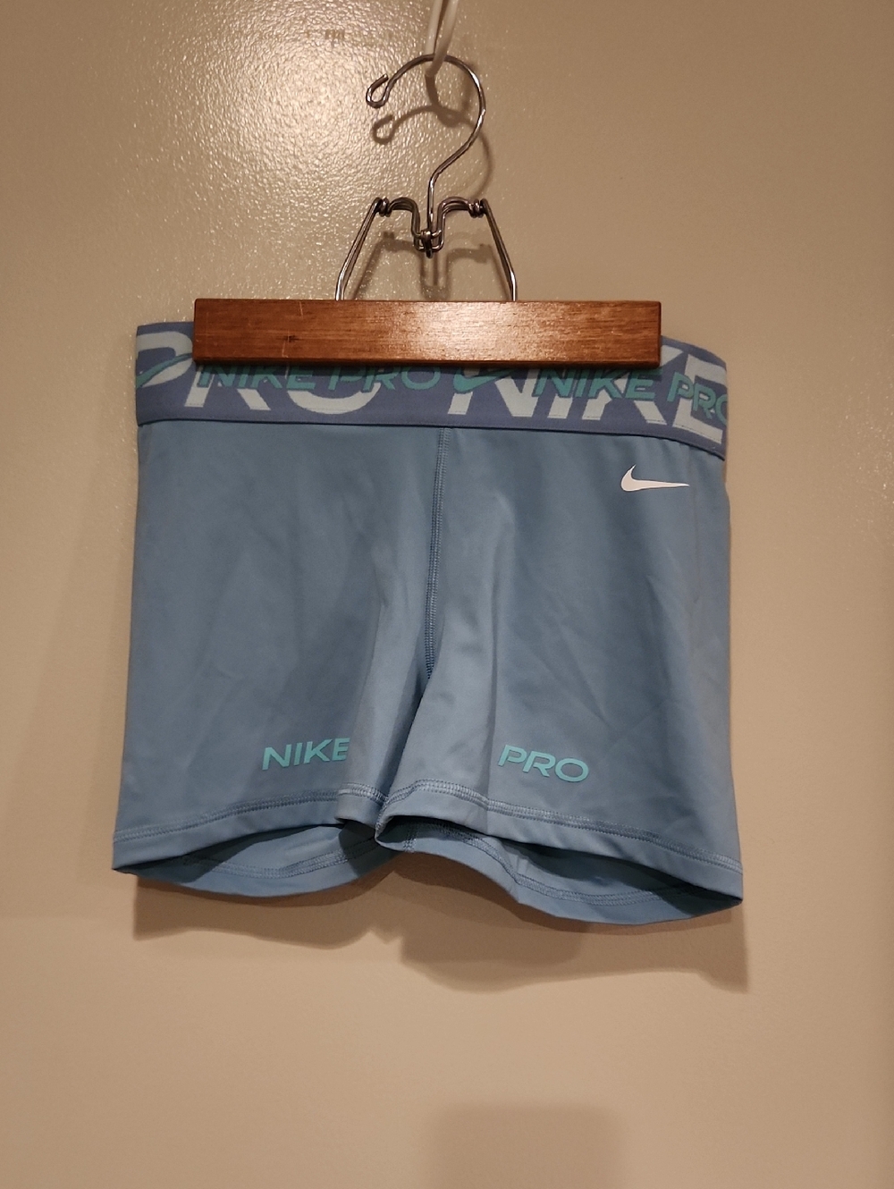 Nike Pro Mint Green Women's Training Shorts